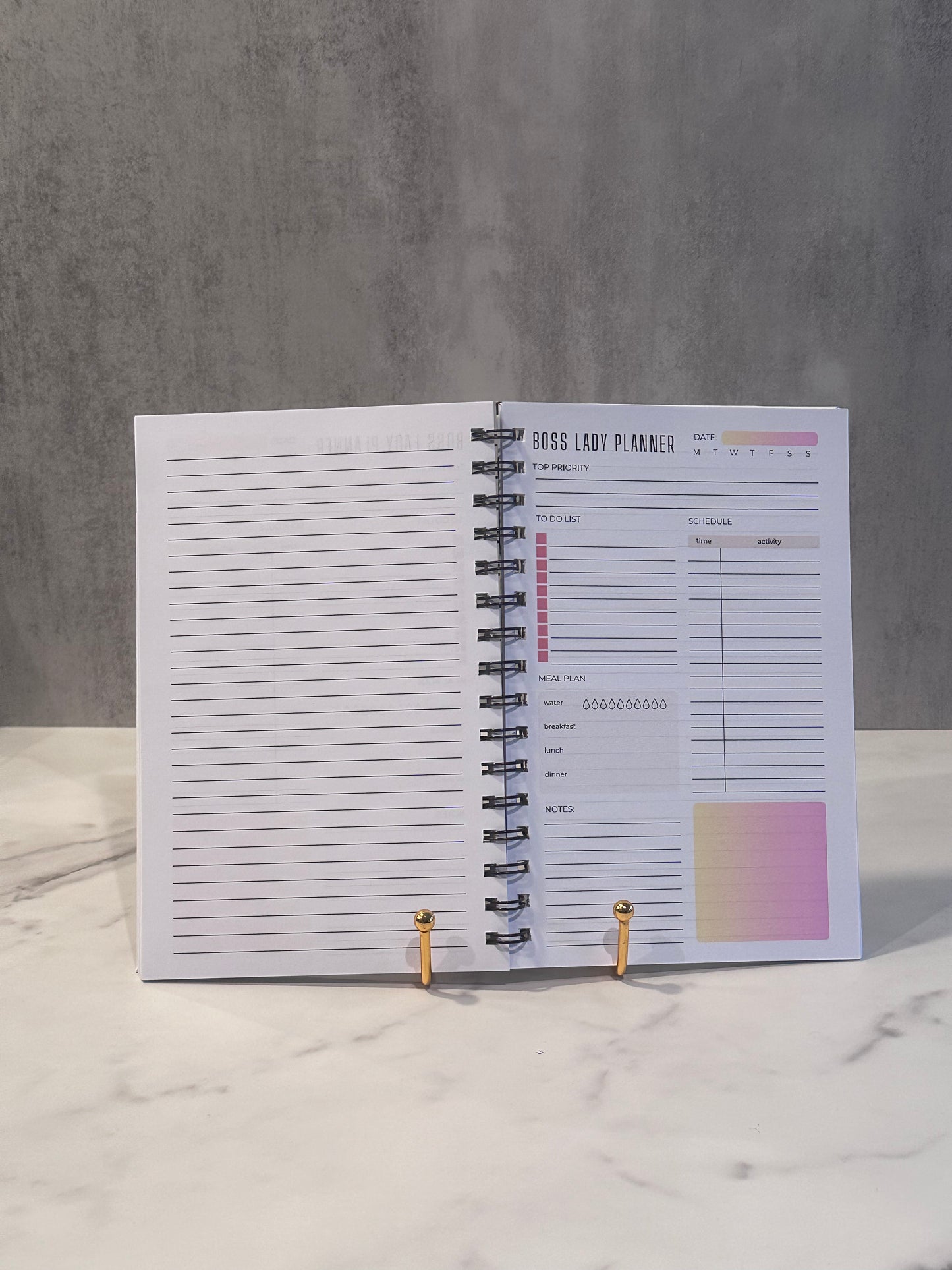 Just A Girl Boss Building Her Empire (Daily Planner)